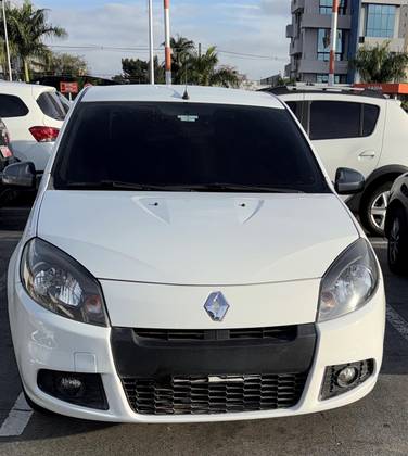 RENAULT SANDERO 1.0 TECH RUN 16V FLEX 4P MANUAL